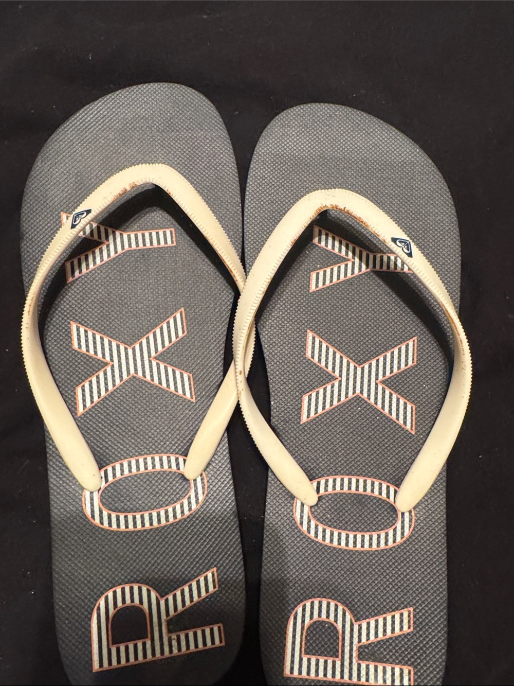 Roxy Gray Flip Flop Sandals with Cream Straps
